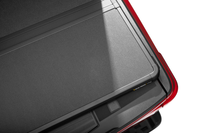 Extang 21-23 Ford F-150 (5ft. 7in. Bed) Solid Fold ALX Extang 21-23 Ford F-150 (5ft. 7in. Bed) Solid Fold ALX