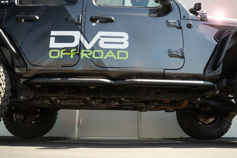 DV8 Offroad 18-23 Jeep Wrangler JL 4 Door Body/Pinch Weld Mounted Step DV8 Offroad 18-23 Jeep Wrangler JL 4 Door Body/Pinch Weld Mounted Step
