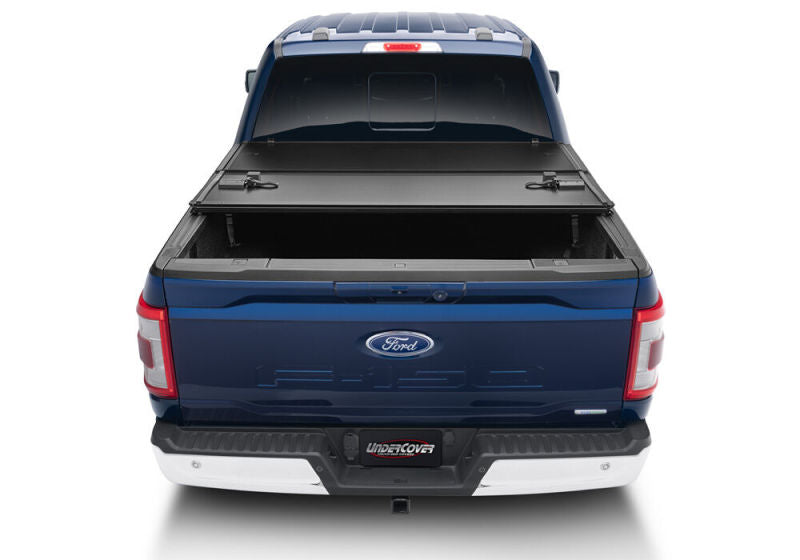 UnderCover 04-21 Ford F-150 5.5ft Triad Bed Cover UnderCover 04-21 Ford F-150 5.5ft Triad Bed Cover