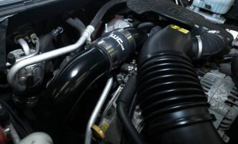 Wehrli 01-04 Chevrolet 6.6L LB7 Duramax 3in Y-Bridge Kit - Candy Red Wehrli 01-04 Chevrolet 6.6L LB7 Duramax 3in Y-Bridge Kit - Candy Red