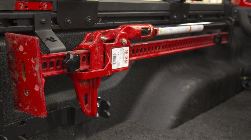 Rugged Ridge 20-22 Jeep Gladiator Off Road Jack Bed Rail Mount Rugged Ridge 20-22 Jeep Gladiator Off Road Jack Bed Rail Mount
