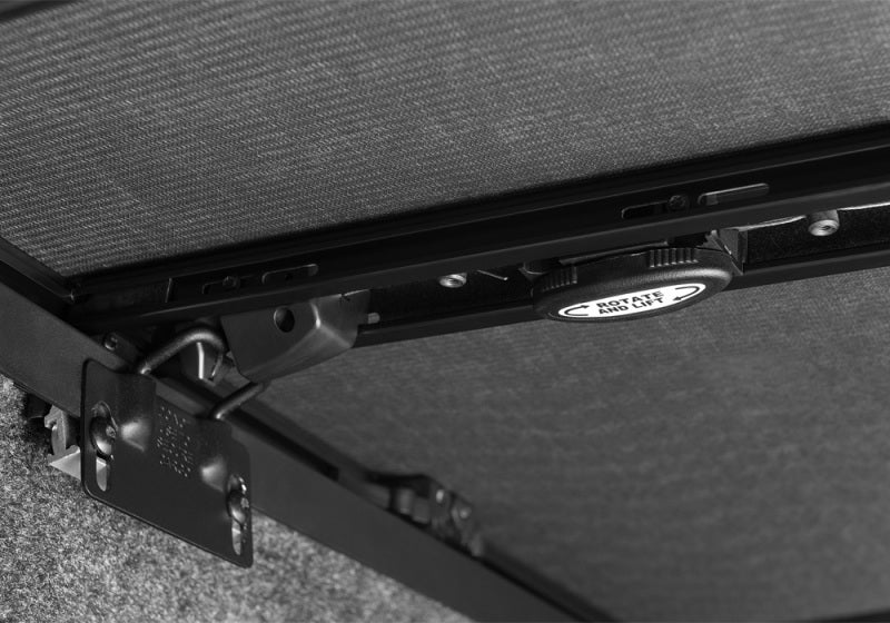 Extang 2021 Ford F150 (6 1/2 ft Bed) Trifecta ALX Extang 2021 Ford F150 (6 1/2 ft Bed) Trifecta ALX