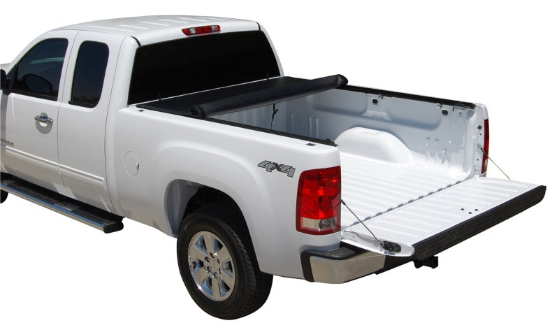 Tonno Pro 99-06 Chevy Silverado 1500 8ft Fleetside Lo-Roll Tonneau Cover Tonno Pro 99-06 Chevy Silverado 1500 8ft Fleetside Lo-Roll Tonneau Cover