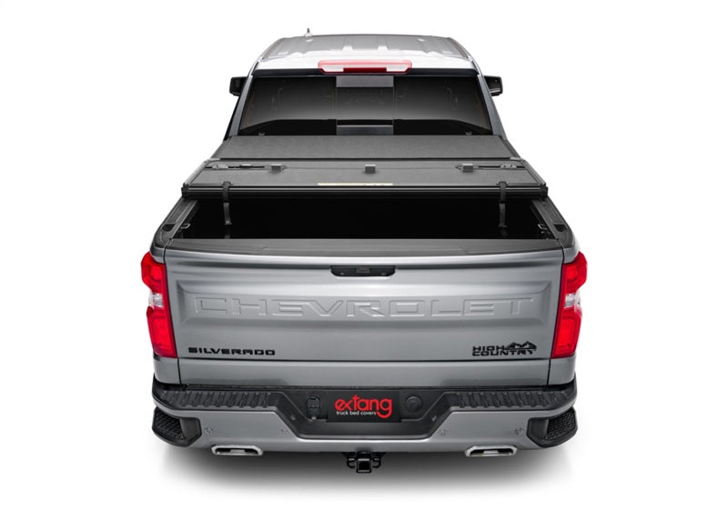 Extang 15-22 Chevy/GMC Canyon/Colorado (6ft. 2in. Bed) Solid Fold ALX Extang 15-22 Chevy/GMC Canyon/Colorado (6ft. 2in. Bed) Solid Fold ALX