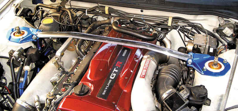 Cusco Strut Bar OS Front for Nissan Skyline GT-R R33 (Special Order/No Cancellation) Cusco Strut Bar OS Front for Nissan Skyline GT-R R33 (Special Order/No Cancellation)