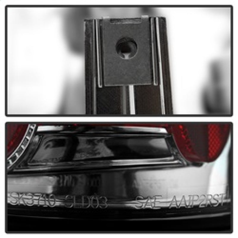 Spyder Chevy Silverado 1500 03-06 (Does Not Fit Stepside)Euro Style Tail Lights Chrm ALT-YD-CS03-C Spyder Chevy Silverado 1500 03-06 (Does Not Fit Stepside)Euro Style Tail Lights Chrm ALT-YD-CS03-C