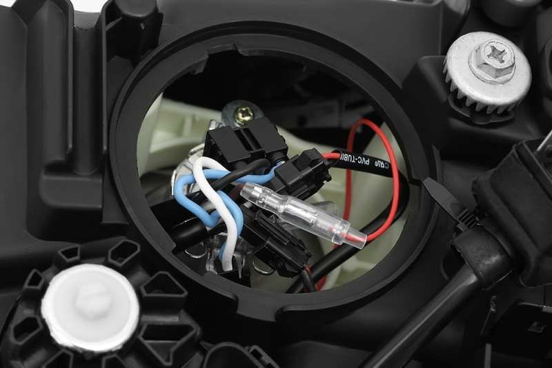 AlphaRex 14-20 Toyota Tundra LUXX LED Proj Headlights Plank Style Alpha Black w/Activ Light/DRL AlphaRex 14-20 Toyota Tundra LUXX LED Proj Headlights Plank Style Alpha Black w/Activ Light/DRL