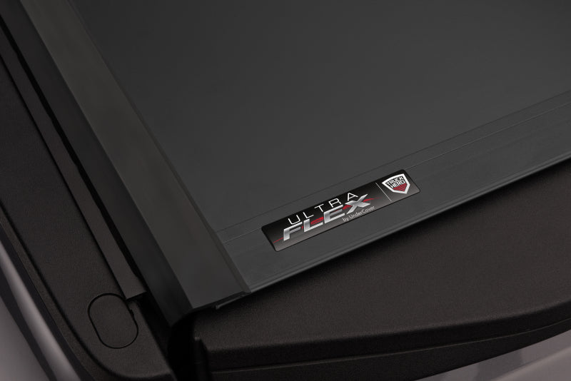 UnderCover 17-20 Honda Ridgeline 5ft Ultra Flex Bed Cover UnderCover 17-20 Honda Ridgeline 5ft Ultra Flex Bed Cover