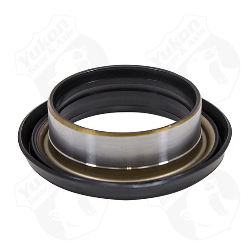 Yukon Gear Adapter Sleeve for GM 11.5in/10.5in 14 Bolt Truck Yokes to use Triple Lip Pinion Seal Yukon Gear Adapter Sleeve for GM 11.5in/10.5in 14 Bolt Truck Yokes to use Triple Lip Pinion Seal