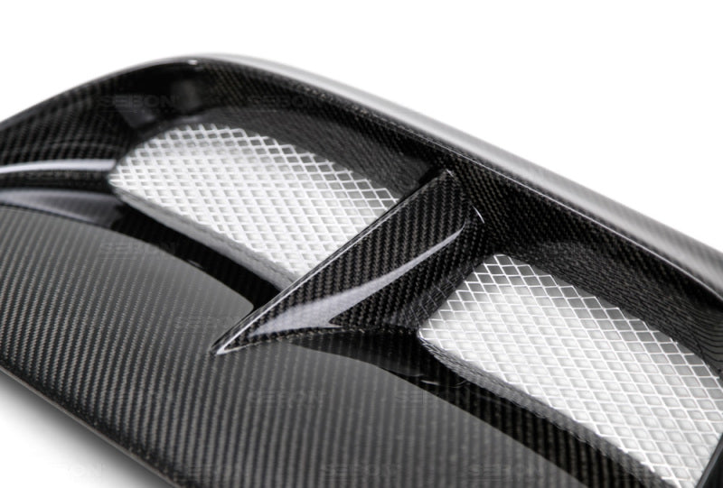 Seibon 04-05 Subaru WRX/STi CW Carbon Fiber Hood Scoop - Only Fits OEM Hoods (Not Seibon Hoods) Seibon 04-05 Subaru WRX/STi CW Carbon Fiber Hood Scoop - Only Fits OEM Hoods (Not Seibon Hoods)