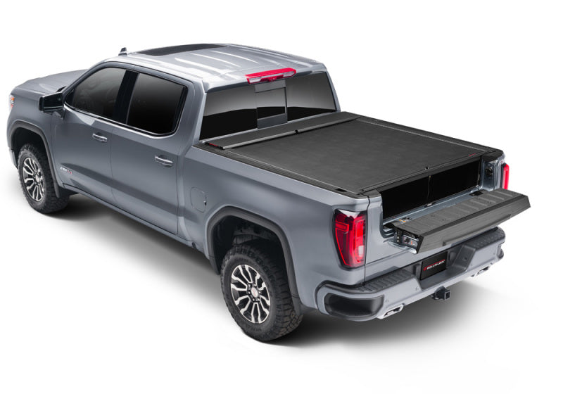 Roll-N-Lock 2020 Chevy Silverado / GMC Sierra 2500-3500 80-1/2in M-Series Retractable Tonneau Cover Roll-N-Lock 2020 Chevy Silverado / GMC Sierra 2500-3500 80-1/2in M-Series Retractable Tonneau Cover