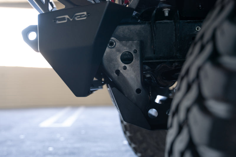 DV8 Offroad 18-23 Jeep Wrangler JL/JT Front Bumper Sway-Bar Disconnect Motor Skid Plate DV8 Offroad 18-23 Jeep Wrangler JL/JT Front Bumper Sway-Bar Disconnect Motor Skid Plate