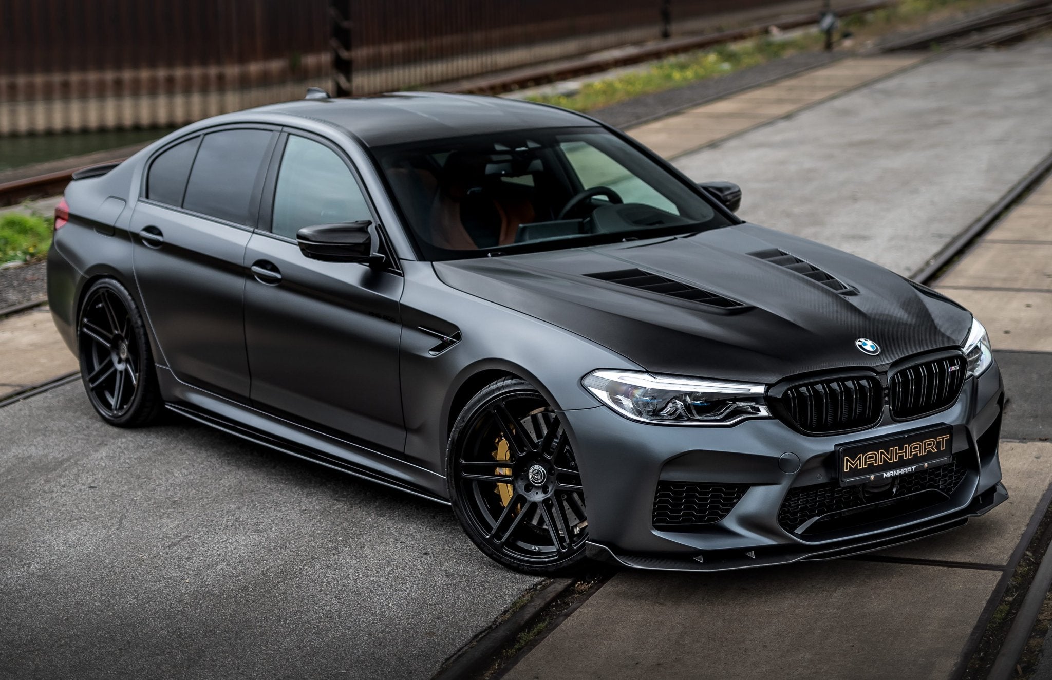 F90 M5