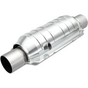 MagnaFlow Universal Catalytic Converter 2.25 HM Angled O2
