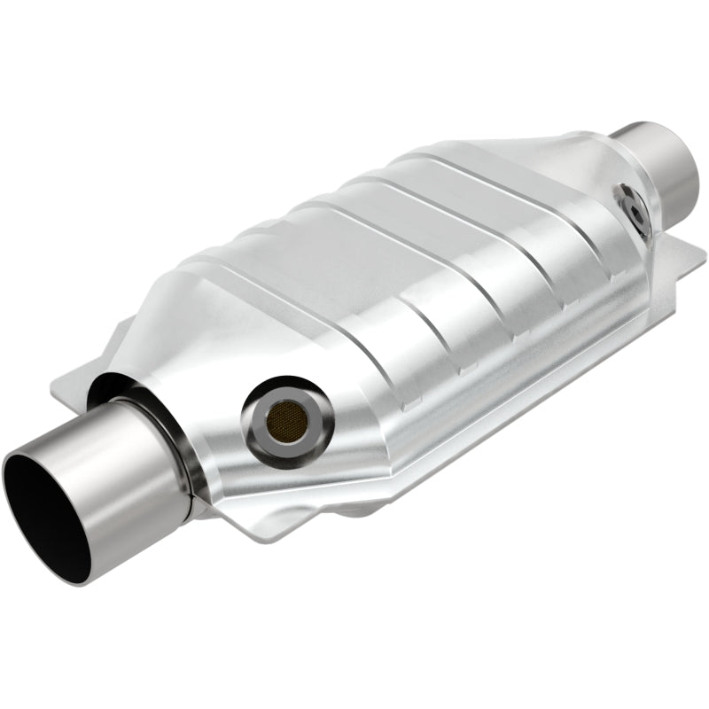 MagnaFlow Universal Catalytic Converter 2.5 Dual O2 Boss
