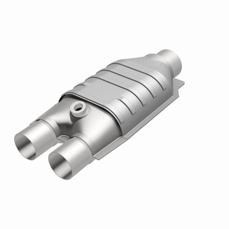MagnaFlow Universal Catalytic Converter 3/2 Single / Dual with O2