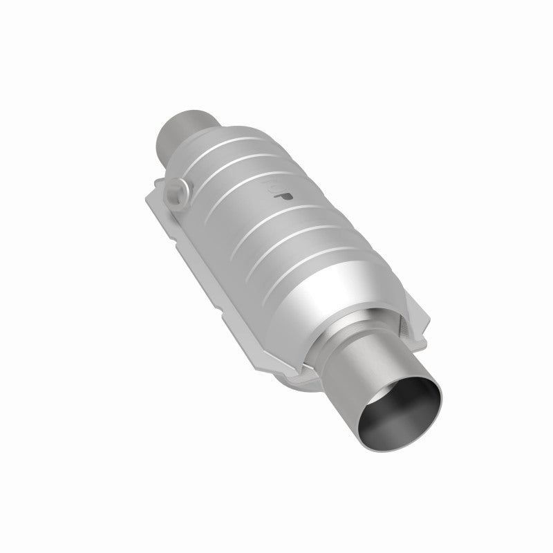 MagnaFlow Universal Catalytic Converter 2.25 HM Angled O2