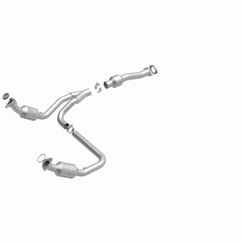 MagnaFlow Direct Fit Catalytic Converter 2011-2014 Express 1500 4.3L Underbody