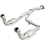 MagnaFlow Direct Fit Catalytic Converter 07 Jeep Liberty 3.7L OEM