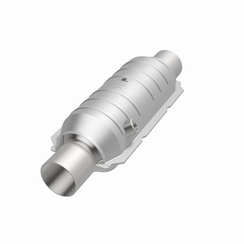 MagnaFlow Universal Catalytic Converter 2.25 HM Angled O2