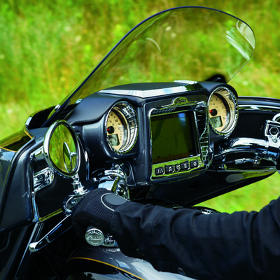 Kuryakyn Stereo Accent Chrome