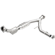 MagnaFlow Direct Fit Catalytic Converter 03-04 Ford Expedition 5.4L V8 Passenger Side
