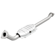 MagnaFlow Direct Fit Catalytic Converter 05-07 Toyota Sequoia 8 4.7L P/S
