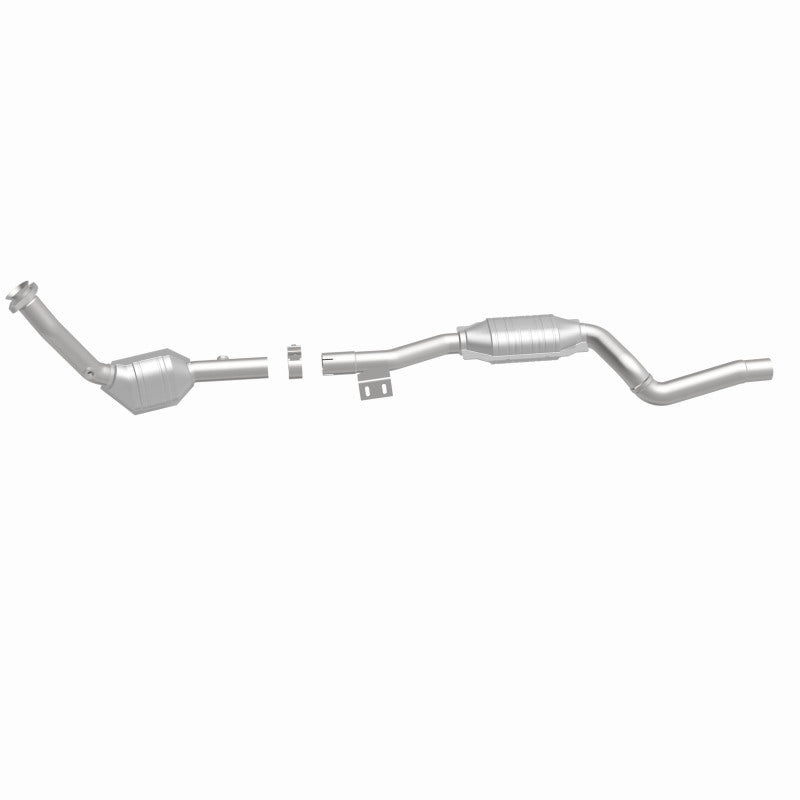 MagnaFlow Direct Fit Catalytic Converter 2003 ML350 3.7L Underbody