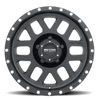 Method MR306 Mesh 17x8.5 0mm Offset 5x4.5 83mm CB Matte Black Wheel