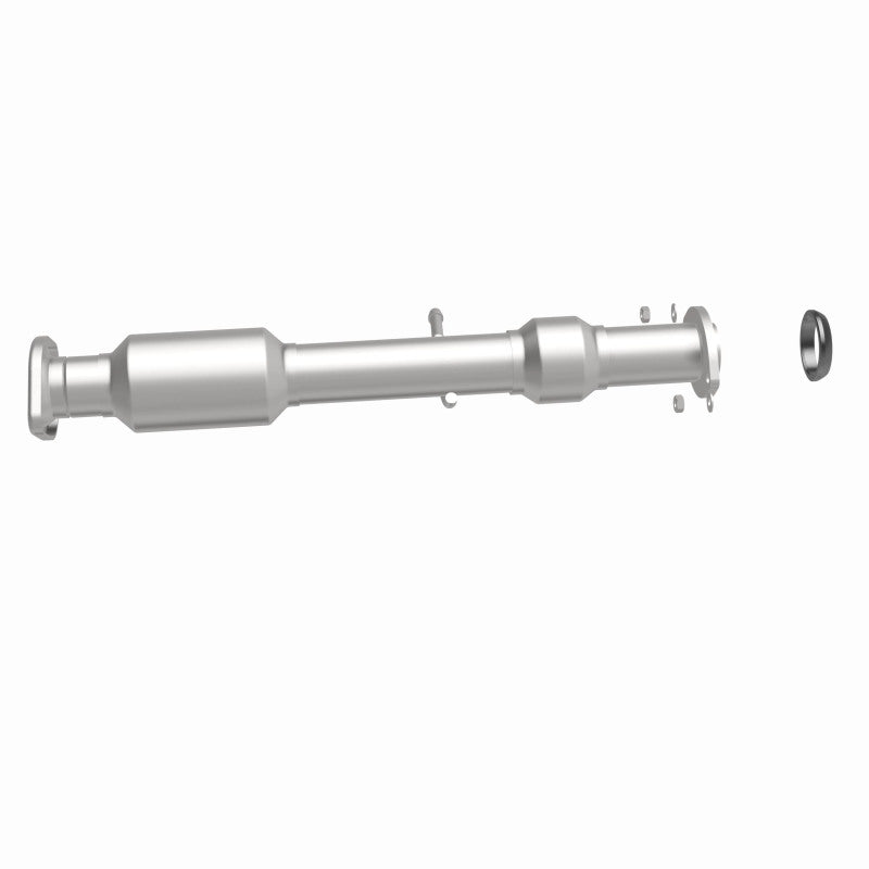 MagnaFlow Direct Fit Catalytic Converter 14-15 Toyota Highlander 3.5L