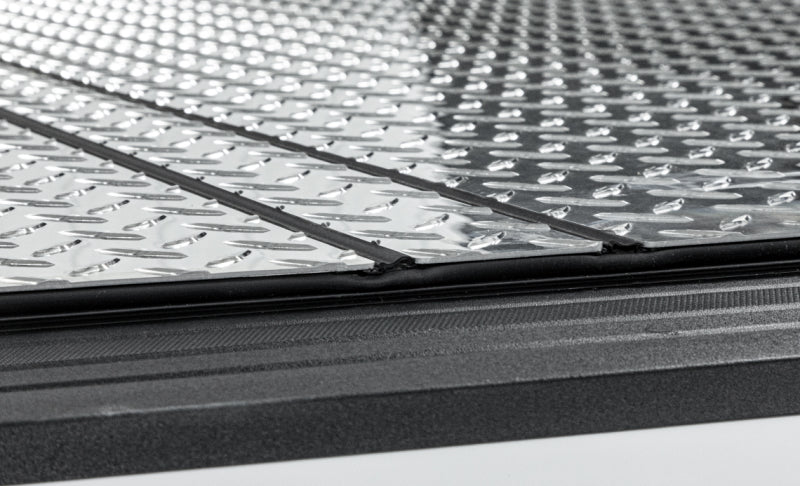 Access LOMAX Pro Series TriFold Cover 02-18 Dodge Ram 1500 5ft7in Bed (w/o Rambox) -Blk Diamond Mist