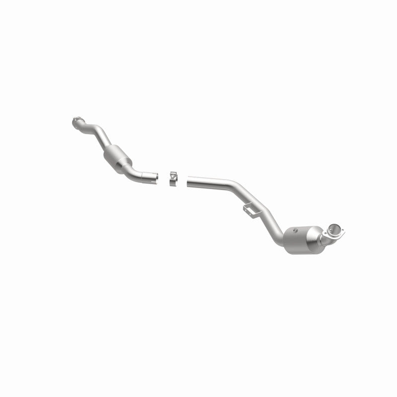 MagnaFlow Direct Fit Catalytic Converter 07-09 Mercedes E350 3.5L