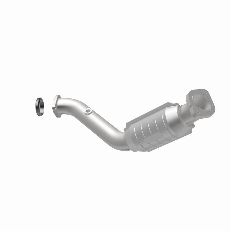 MagnaFlow Direct Fit Catalytic Converter CORVETTE 05-07 6.0L OEM