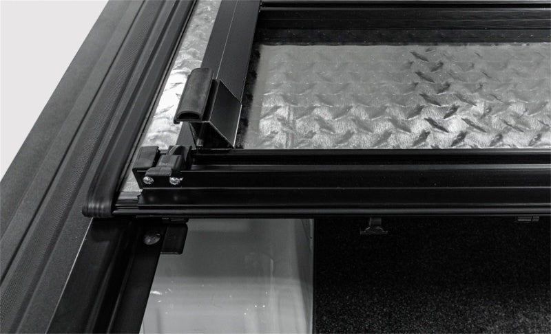 Access LOMAX Tri-Fold 09-17 Dodge Ram 1500 5ft 7in Short Bed (w/o RamBox Cargo Management System)