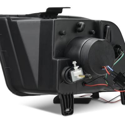 Raxiom 05-09 Ford Mustang Halogen 2010 Style LED Halo Headlights-Blk Hsng(Clear Lens/Excludes GT500)