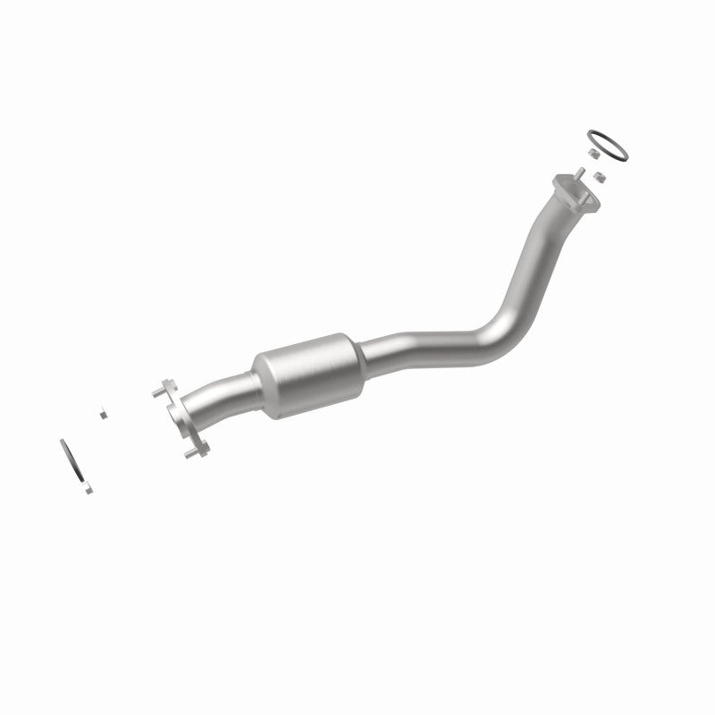 MagnaFlow Direct Fit Catalytic Converter 13-15 RAV4 2.5 Underbody