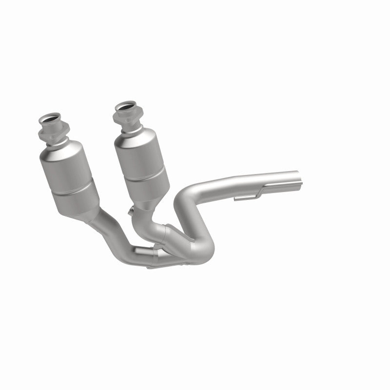 MagnaFlow Direct Fit Catalytic Converter 02-04 Grand Cherokee I6 Front OEM