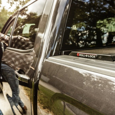 Roll-N-Lock 15-18 Chevy Silverado/Sierra 2500/3500 SB 77-3/8in A-Series Retractable Tonneau Cover