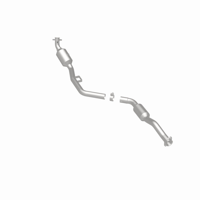 MagnaFlow Direct Fit Catalytic Converter 07-09 Mercedes E350 3.5L