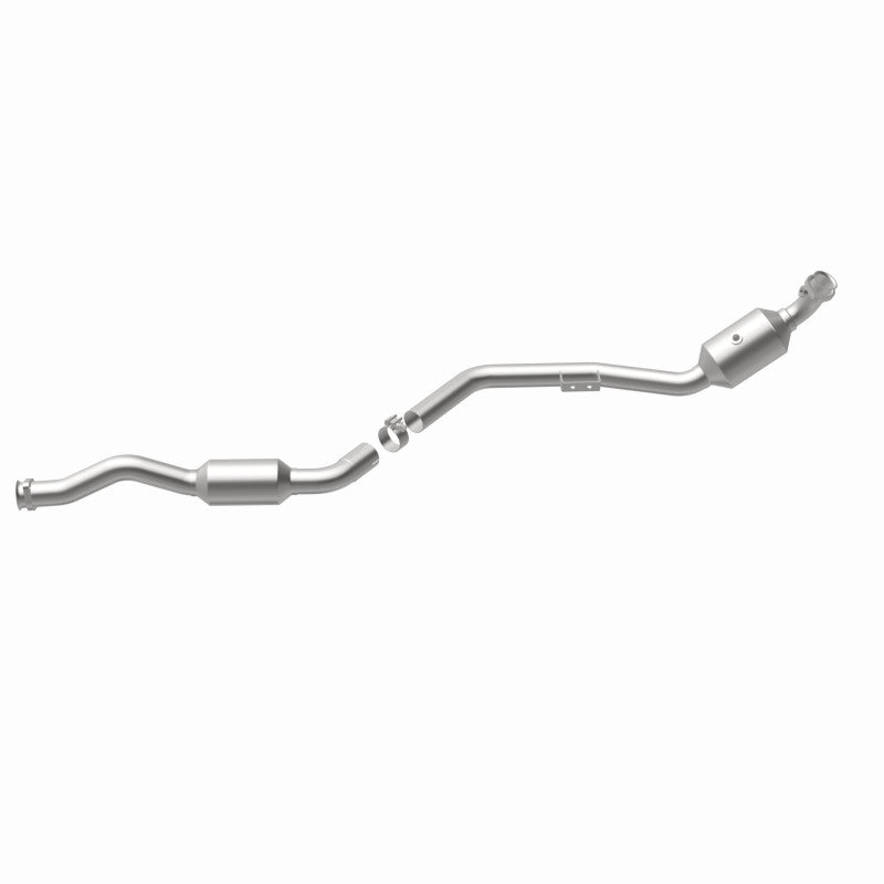 MagnaFlow Direct Fit Catalytic Converter 07-09 Mercedes E350 3.5L