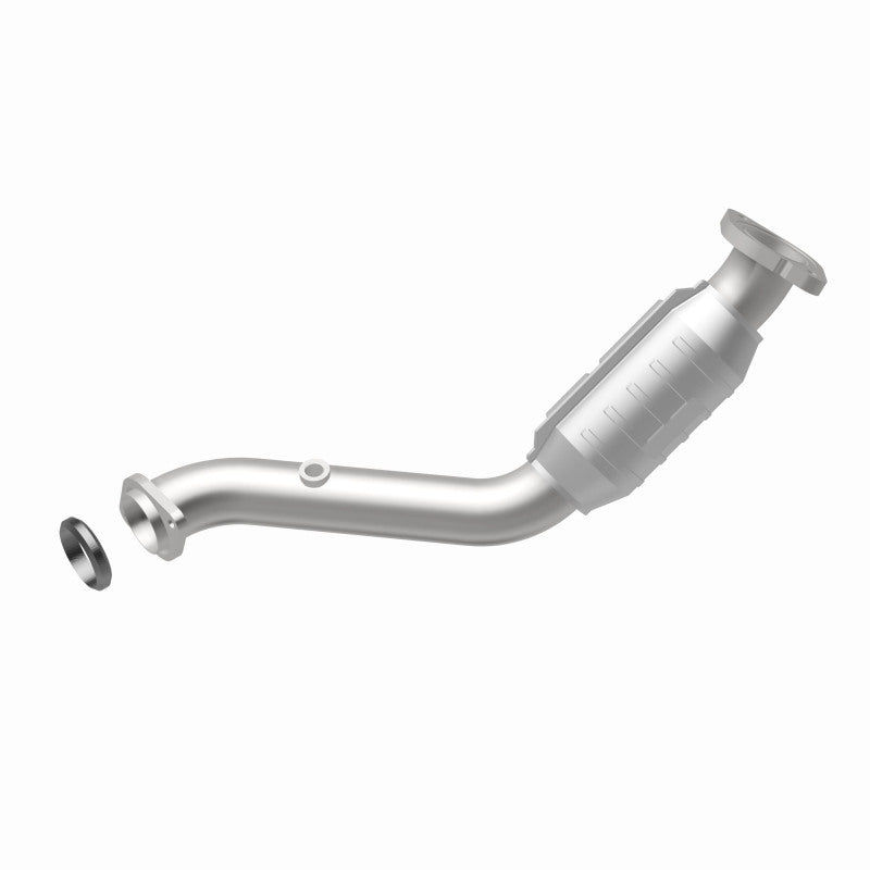 MagnaFlow Direct Fit Catalytic Converter CORVETTE 05-07 6.0L OEM