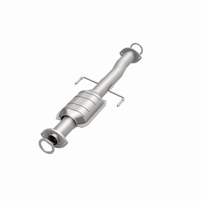 MagnaFlow Direct Fit Catalytic Converter 02-03 Toyota Tacoma 2.4L