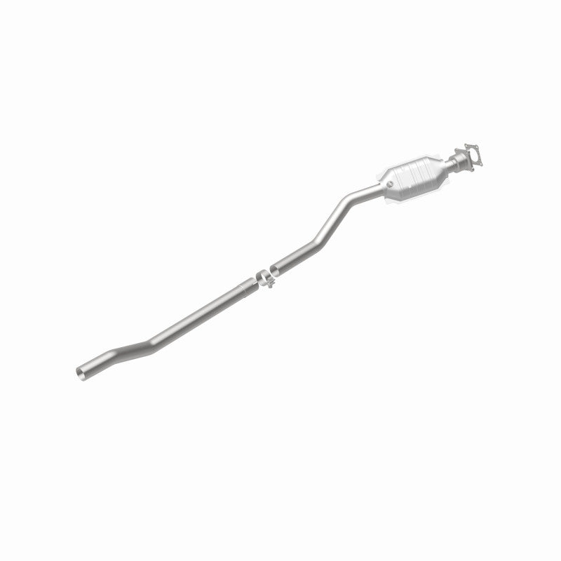MagnaFlow Direct Fit Catalytic Converter 01-03 Caravan/Voyager 3.3L