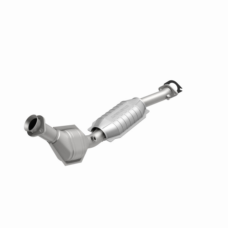 MagnaFlow Direct Fit Catalytic Converter 96-00 Crown Vic 4.6L OEM