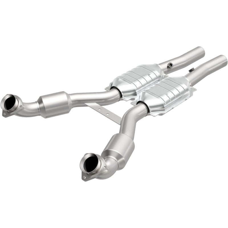 MagnaFlow Direct Fit Catalytic Converter 2004 Chevy Corvette 5.7L