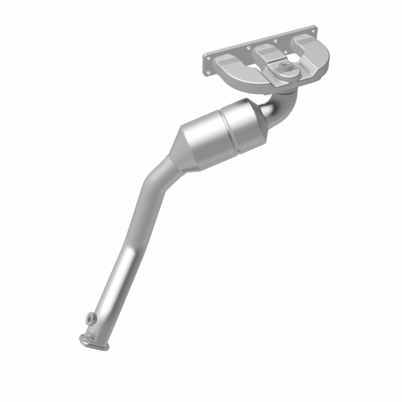 MagnaFlow Direct Fit Catalytic Converter BMW 5 01-03 front OEM