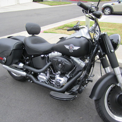 Mustang 06-17 Harley Softail Wide Tire (200mm) Wide Touring Solo Seat w/Driver Backrest - Black