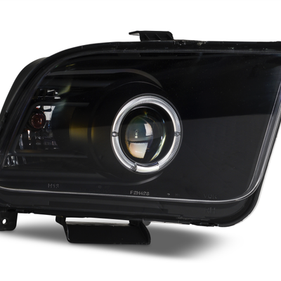 Raxiom 05-09 Ford Mustang Halogen 2010 Style LED Halo Headlights-Blk Hsng(Clear Lens/Excludes GT500)
