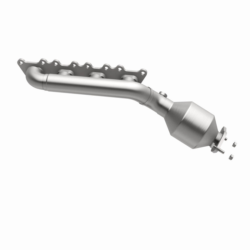 MagnaFlow Direct Fit Catalytic Converter 2009 Kia Borrego 4.6L Driver Side