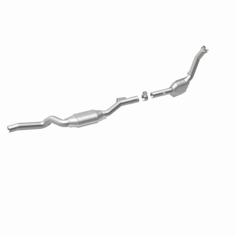 MagnaFlow Direct Fit Catalytic Converter 2003 ML350 3.7L Underbody